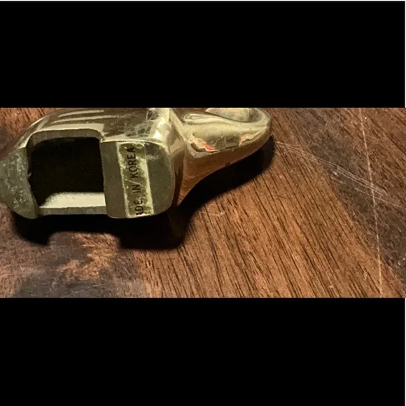 Brass Elephant Paperweight Made in Korea - Picture 5 of 6